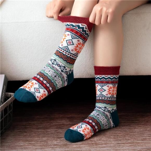 Wool Socks for Women - 5 Pairs Soft Cozy Knit Winter Warm Socks for Women Men - Picture 5 of 14